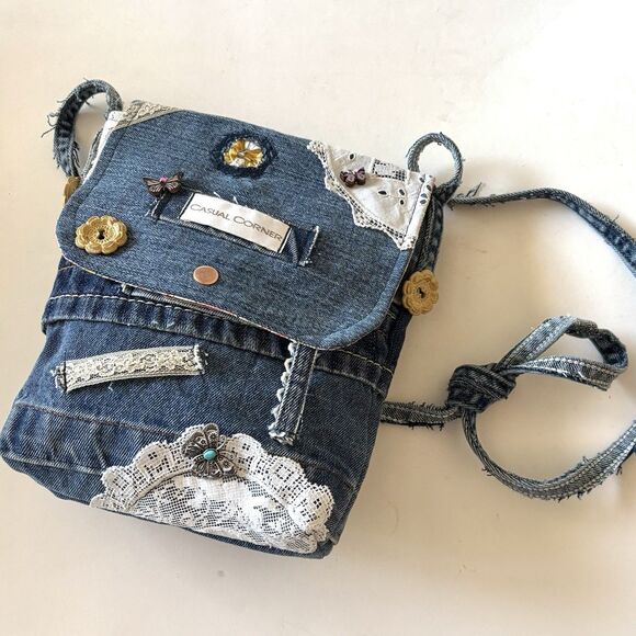 Vtg Y2K Handmade Mini Blue Jean Denim Crossbody Bag Purse Light Wash Bedazzled - Picture 1 of 9